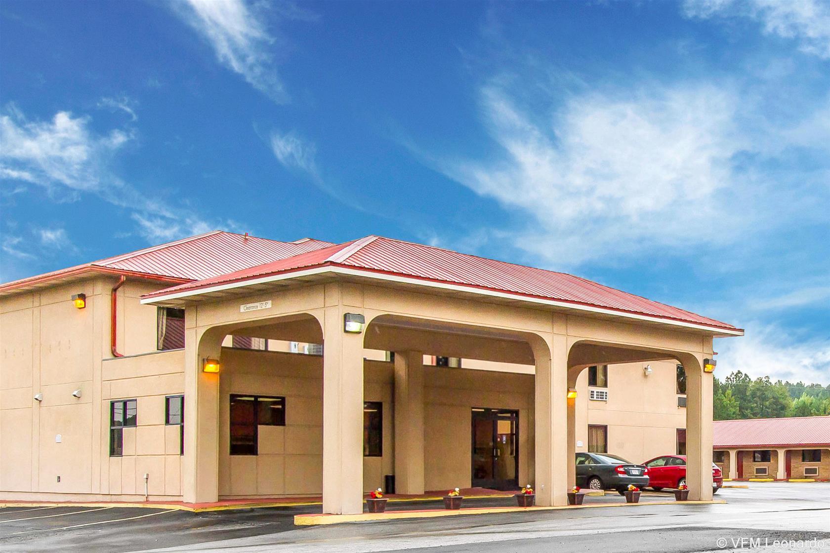 Americas Best Value Inn Опелика Экстерьер фото