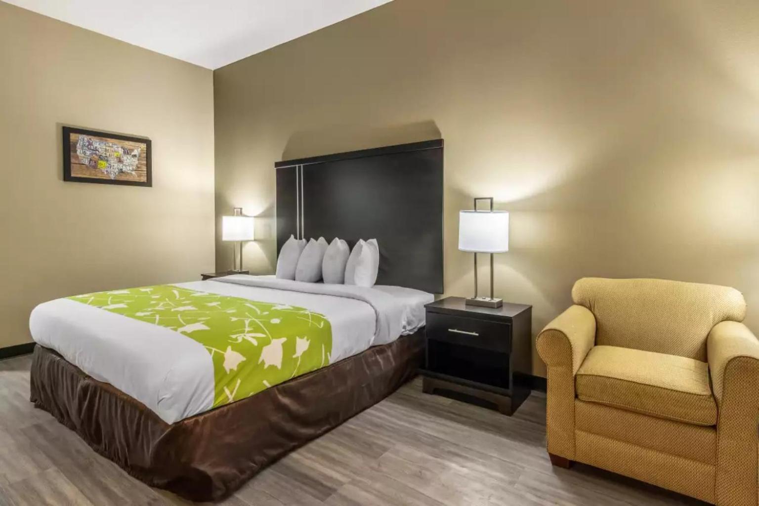 Americas Best Value Inn Опелика Экстерьер фото