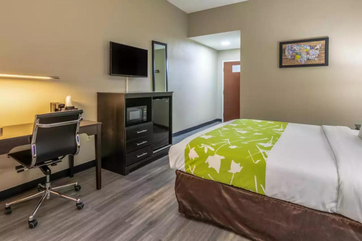 Americas Best Value Inn Опелика Экстерьер фото