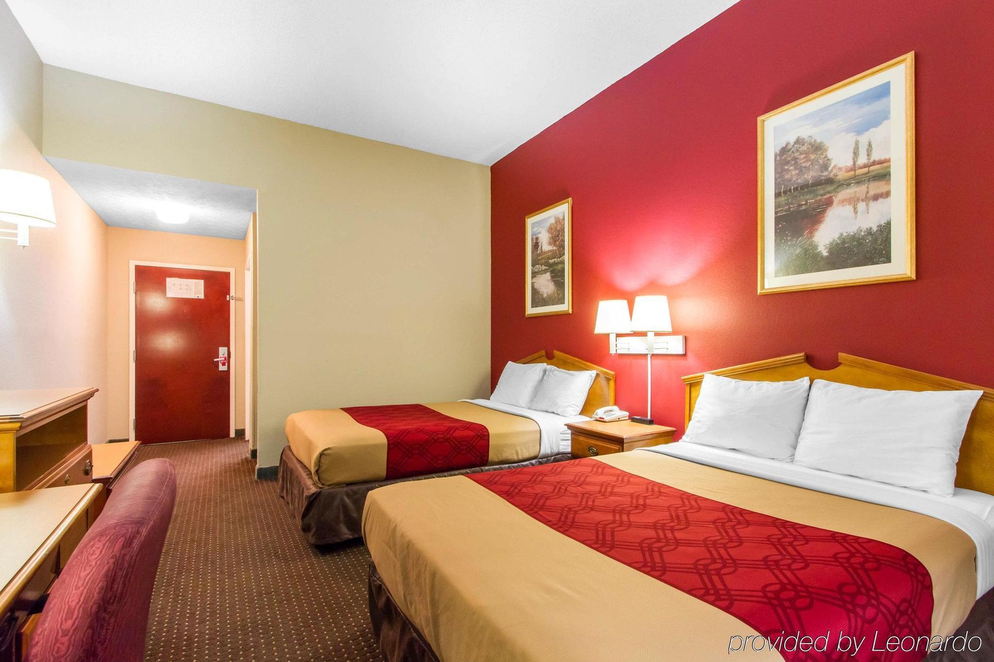 Americas Best Value Inn Опелика Экстерьер фото